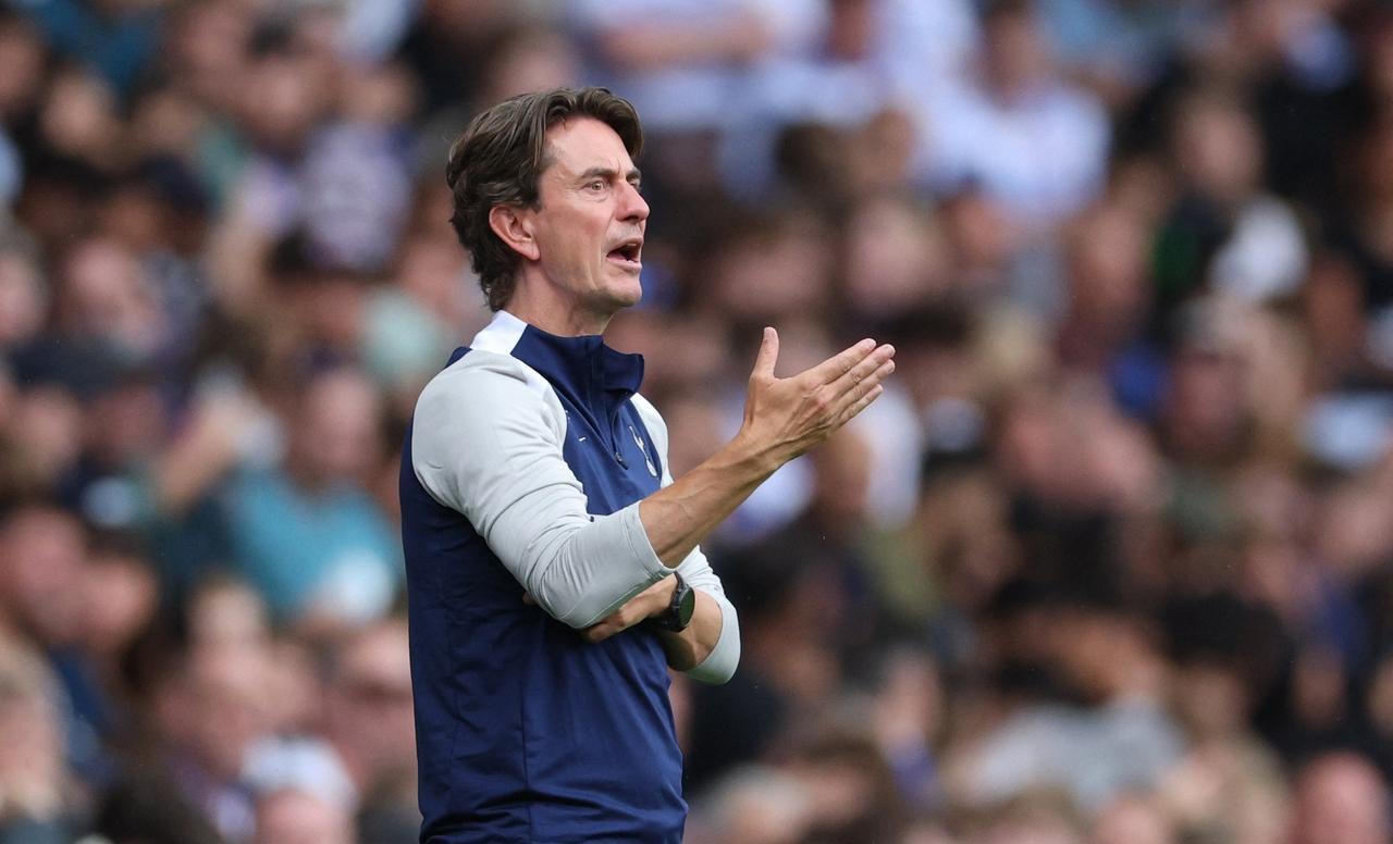 开云体育官方网-第1章干柴遇见烈火中的冲突点