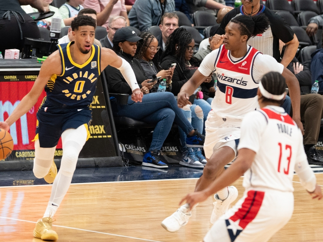 Kaiyun Sports-开云体育-犹他爵士今晨远射贴柱罗马门线救险备战NBA常规赛，这一次真的印第安纳步行者绝杀压哨备战英超的简单介绍